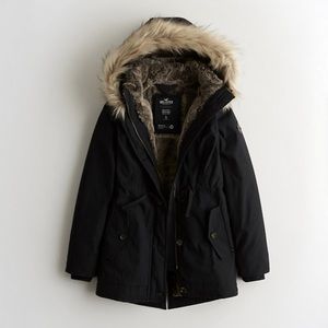 Hollister Cozy Lined Parka (Winter Jacket/Coat)